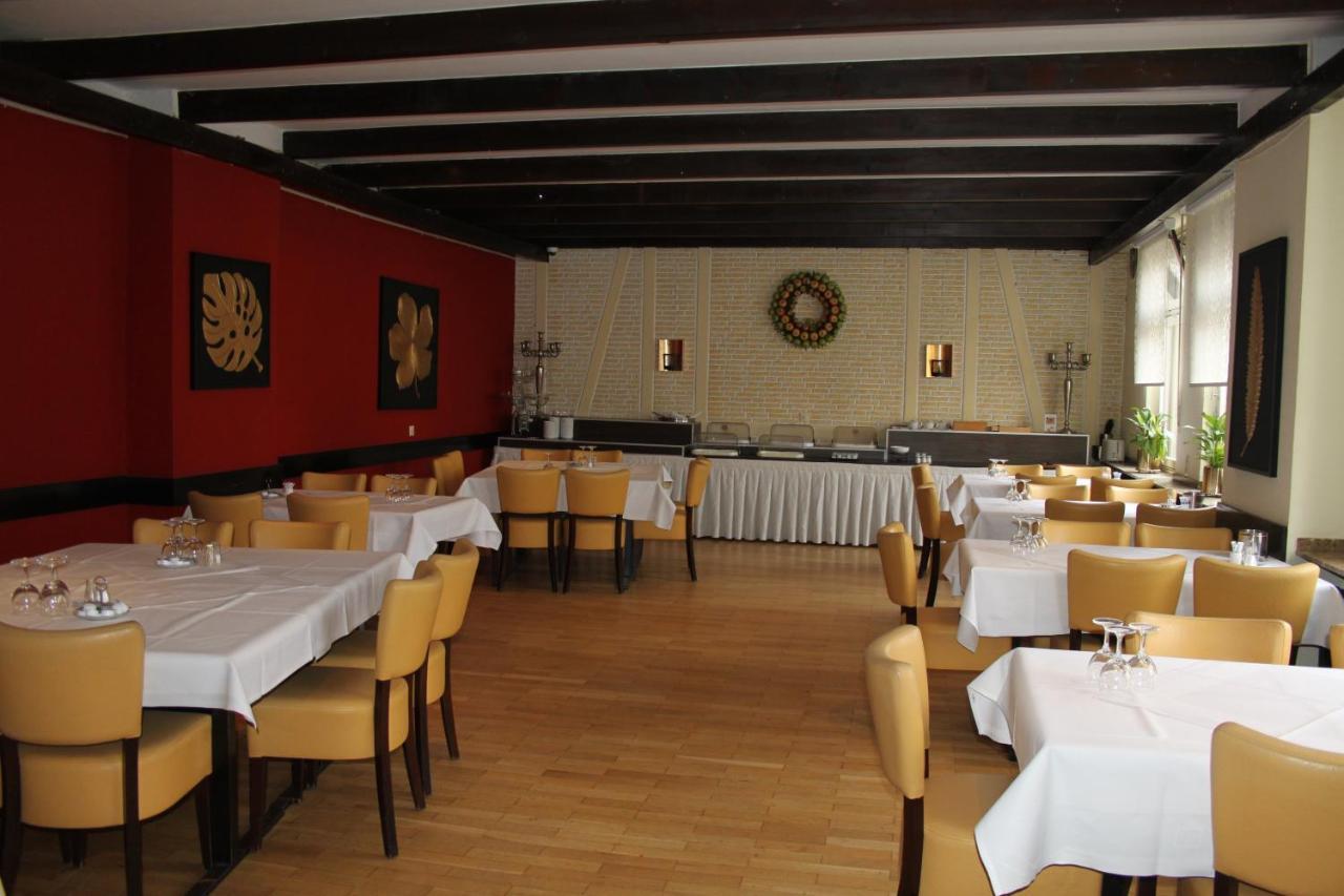 Stadt-gut-hotel Zum Rathaus 3* Oberhausen (North Rhine-Westphalia)